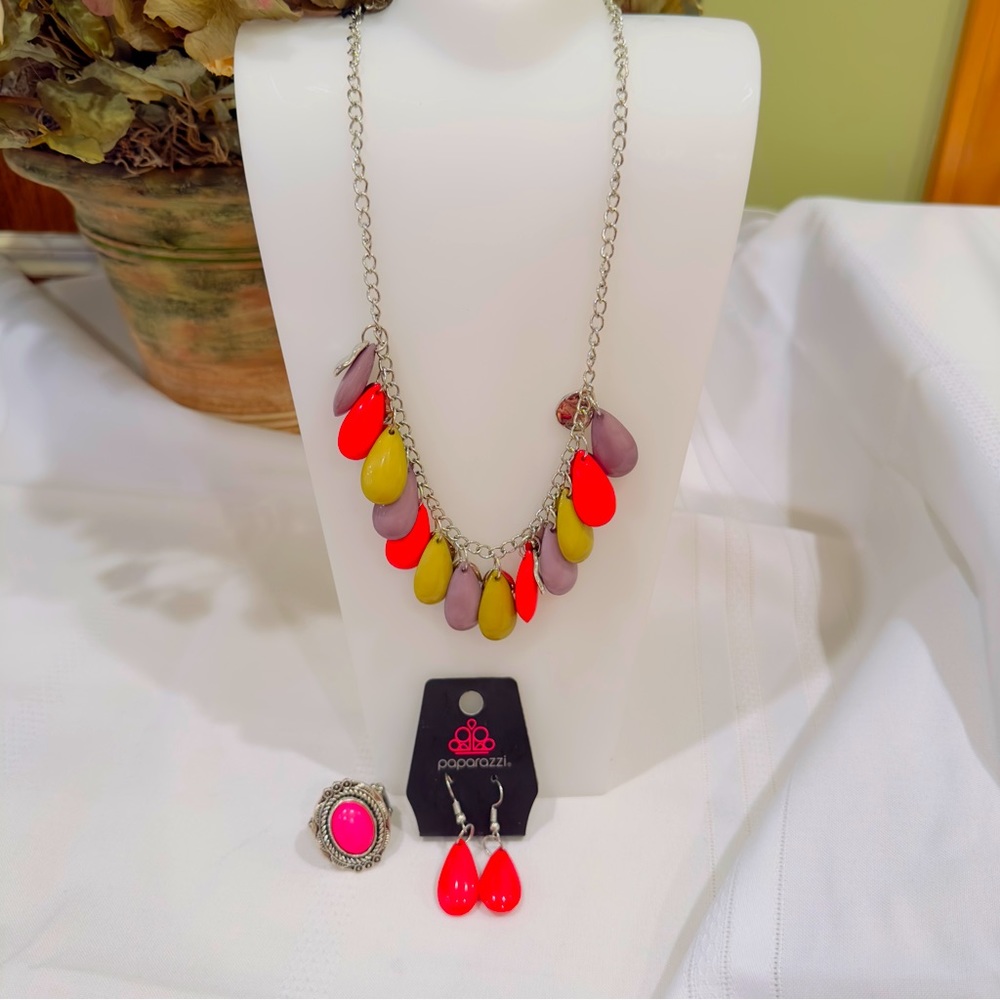 Necklace, Earrings and Ring Set Bundle